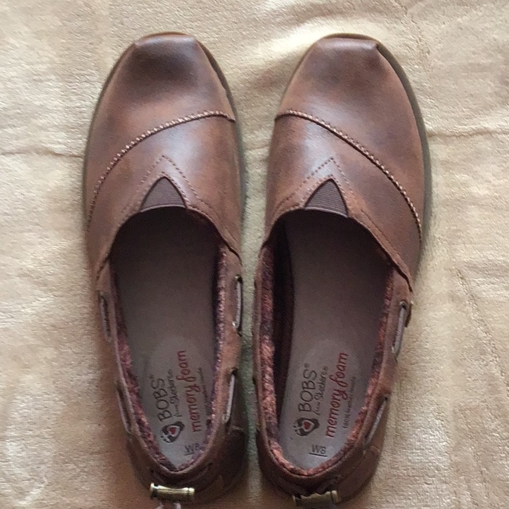 Bobs brown flats
